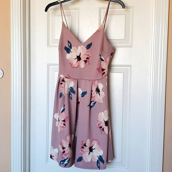 Soprano Dresses & Skirts - Floral Sundress